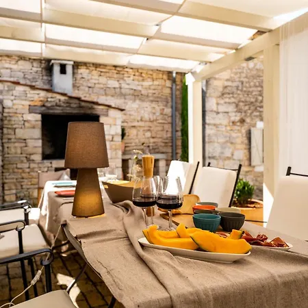 Heritage Casare